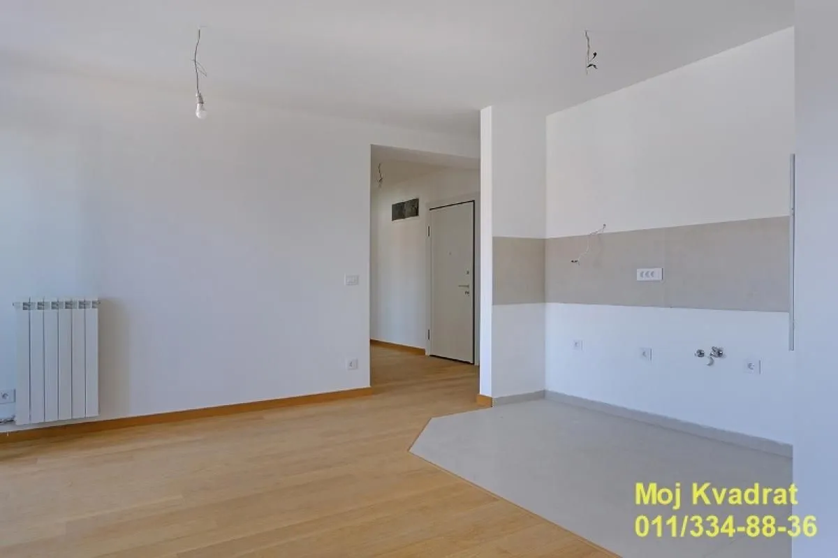 Prodaja, dvosoban stan, 67m², Đeram Pijaca, Beograd