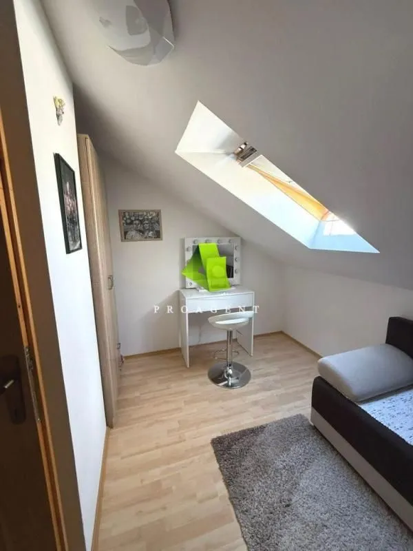 Prodaja, trosoban stan, 67m², Pantelej, Niš
