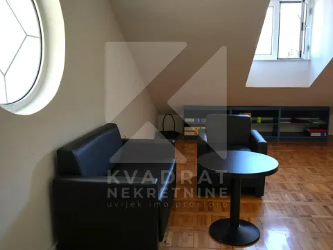 Rent, office space, 160m², Centar, Podgorica - image 9