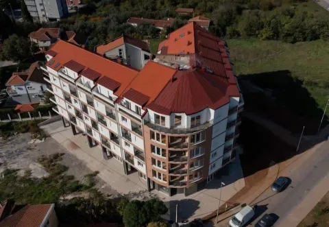 Parking garaža in Ljubović