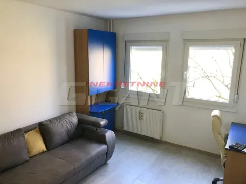 Izdavanje, trosoban stan, 79m², Čukarica, Beograd - image 4