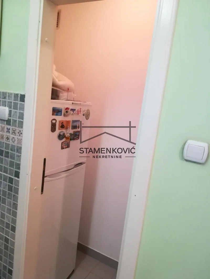 Prodaja, dvosoban stan, 63m², Novo naselje, Novi Sad
