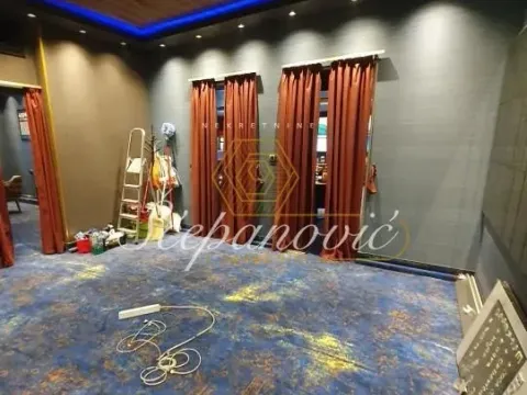 Izdavanje, poslovni prostor, 239m², Bulevar Oslobodjenja, Novi Sad Sve Podlokacije - image 4