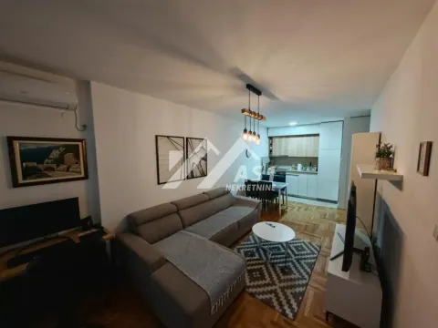 Izdavanje, dvosoban stan, 42m², Salajka, Novi Sad Sve Podlokacije - image 2