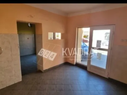 Prodaja, kuća, 200m², Bajnat, Subotica - image 13