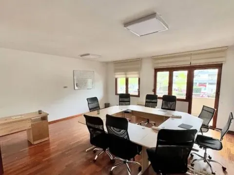 Prodaja, dvosoban stan, 105m², Preko Morače, Podgorica - image 2