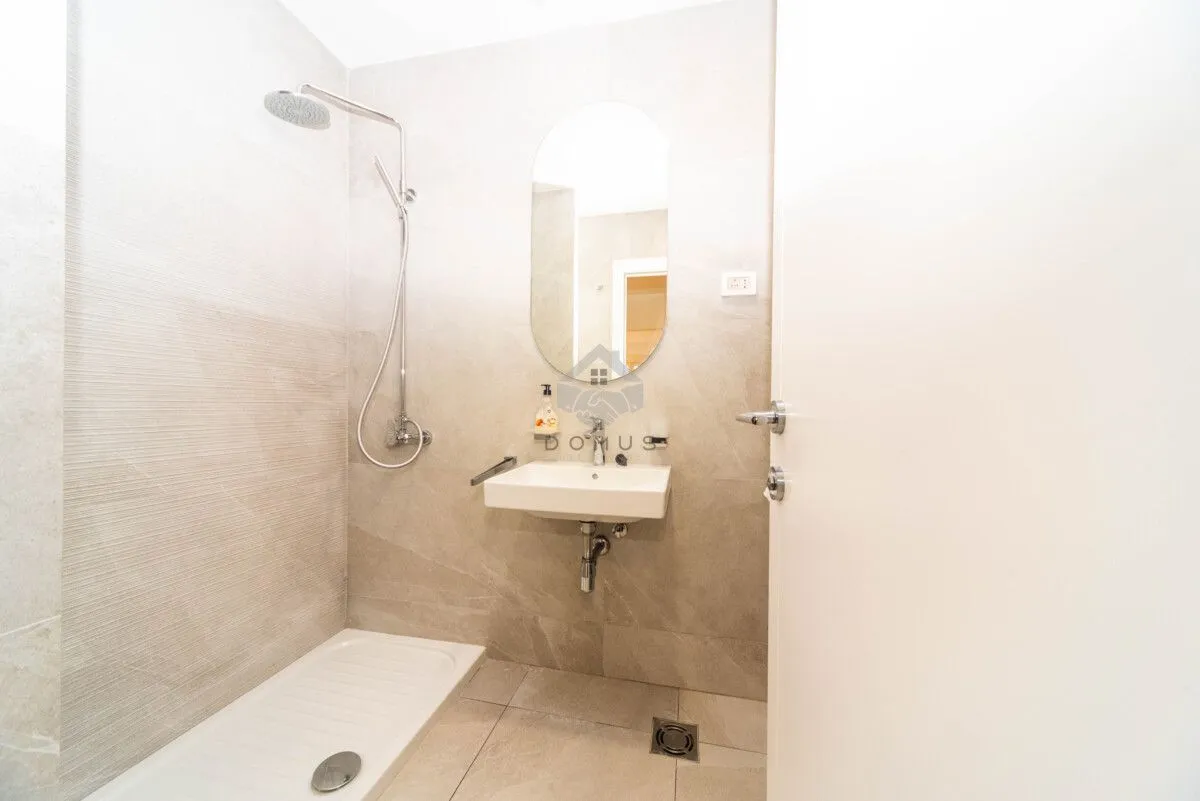 Rent, two bedroom apartment, 71m², Central Point, Podgorica