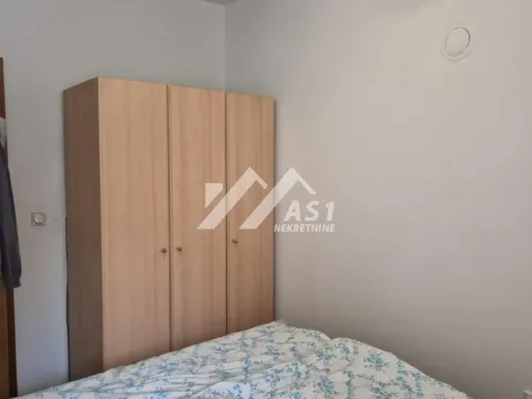 Izdavanje, dvosoban stan, 45m², Centar, Novi Sad - image 5