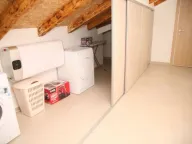 Rent, three bedroom apartment, 80m², Kalimanj, Tivat - image 10