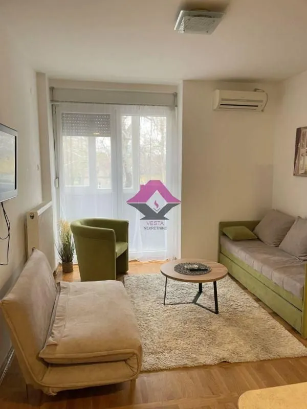 Rent, apartment, 25m², Grbavica, Novi Sad Sve Podlokacije