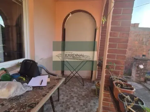 Prodaja, kuća, 89m², Bresje, Jagodina - image 19