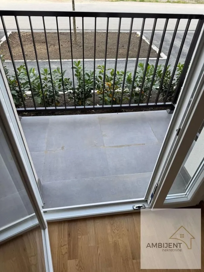 Rent, three bedroom apartment, 56m², Ledine, Beograd