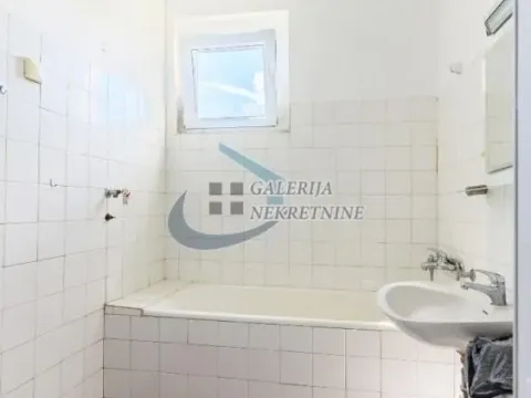 Prodaja, trosoban stan, 77m², Banjica, Voždovac Sve Podlokacije - image 17