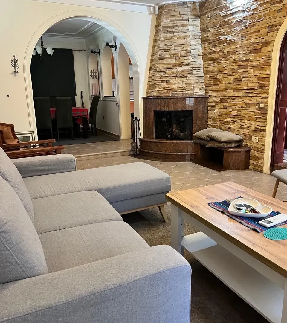 Rent, house, 200m², Donja Gorica, Podgorica
