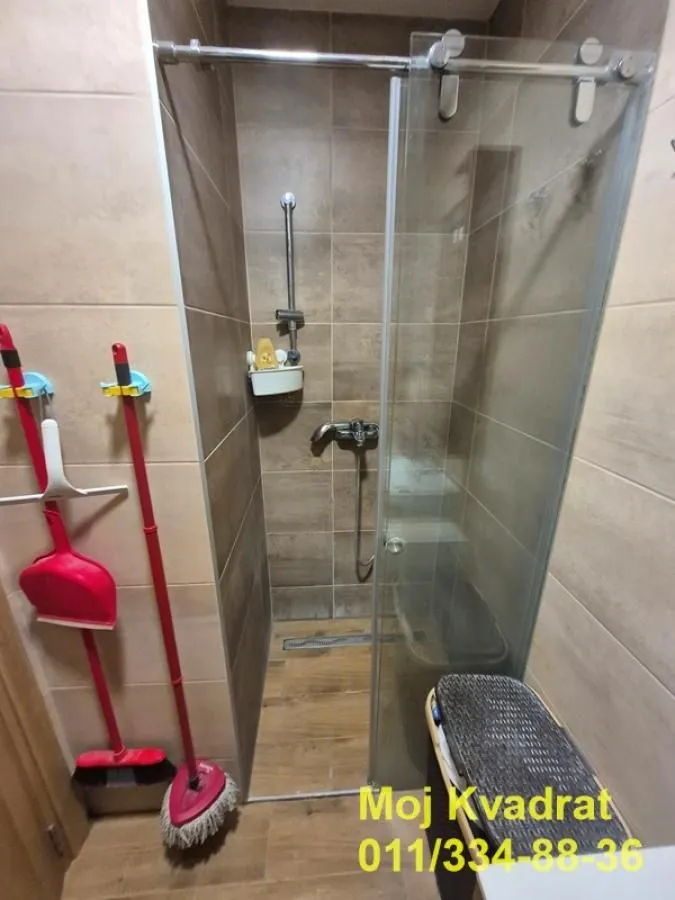 Prodaja, četvorosoban stan, 92m², Novi Banovci, Stara Pazova