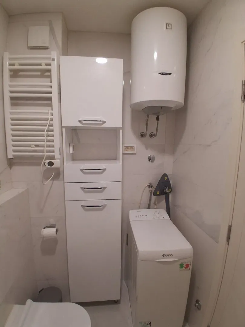 Prodaja, jednosoban stan, 40m², Central Point, Podgorica
