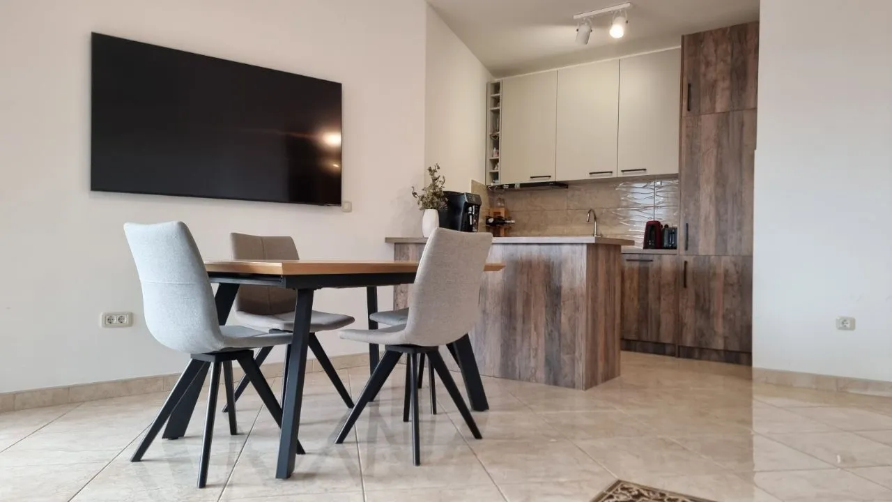 Sale, two bedroom apartment, 103m², Bečići, Budva