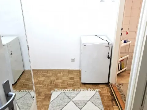 Izdavanje, jednosoban stan, 31m², Višnjička Banja, Palilula Sve Podlokacije - image 6