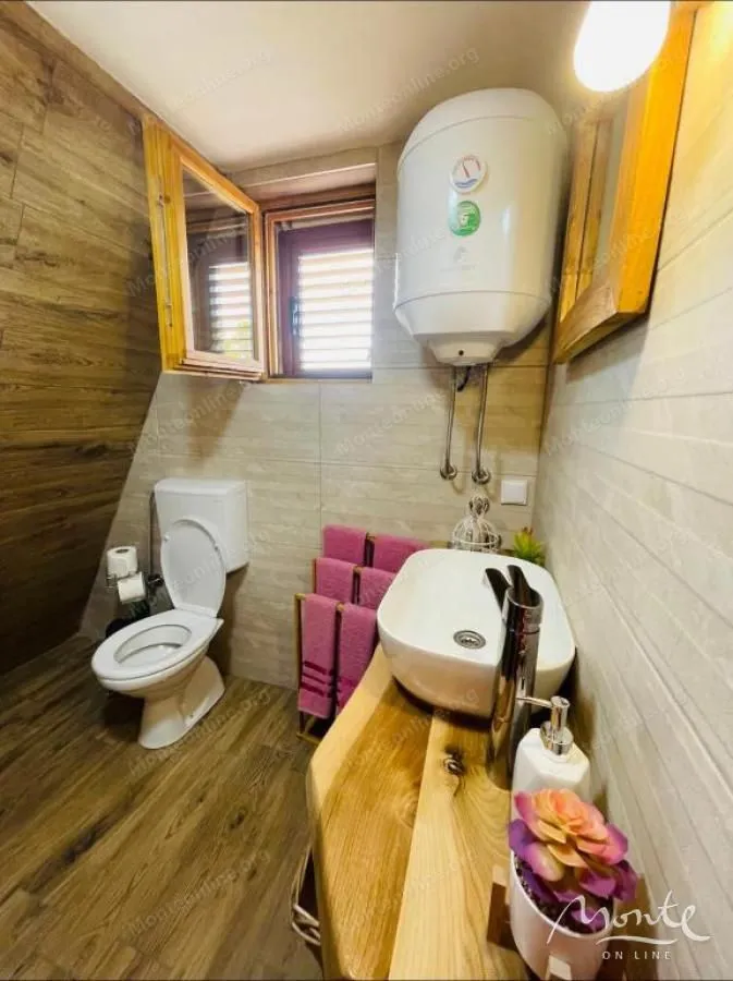 Prodaja, kuća, 40m², Motički gaj, Žabljak