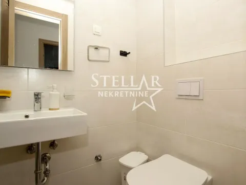 Izdavanje, dvosoban stan, 69m², Master Kvart, Podgorica - image 14