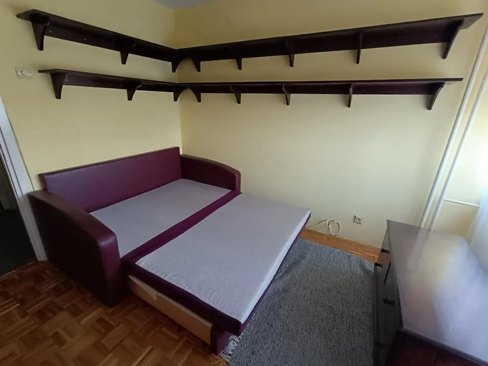 Izdavanje, dvosoban stan, 55m², Novi Beograd Blok 70, Novi Beograd Sve Podlokacije