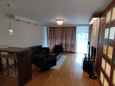 Rent, three bedroom apartment, 93m², Budva, Crna Gora - image 7