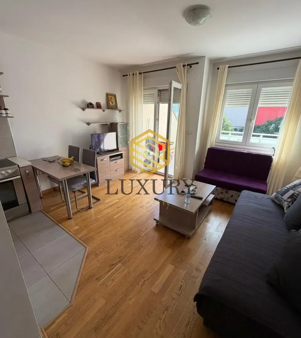 Prodaja, garsonjera, 38m², City Kvart, Podgorica