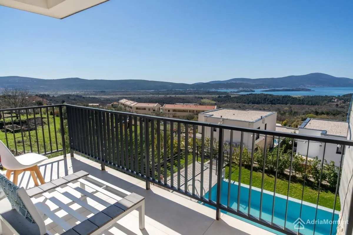 Sale, house, 180m², Kavač, Kotor