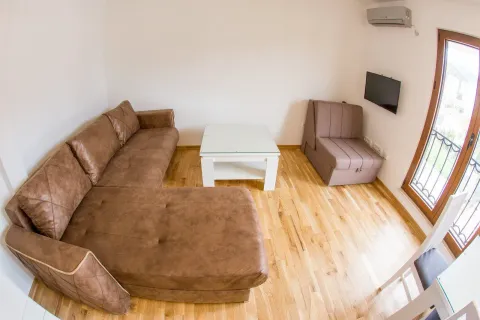 Rent, studio apartment, 33m², Budva, Crna Gora - image 6