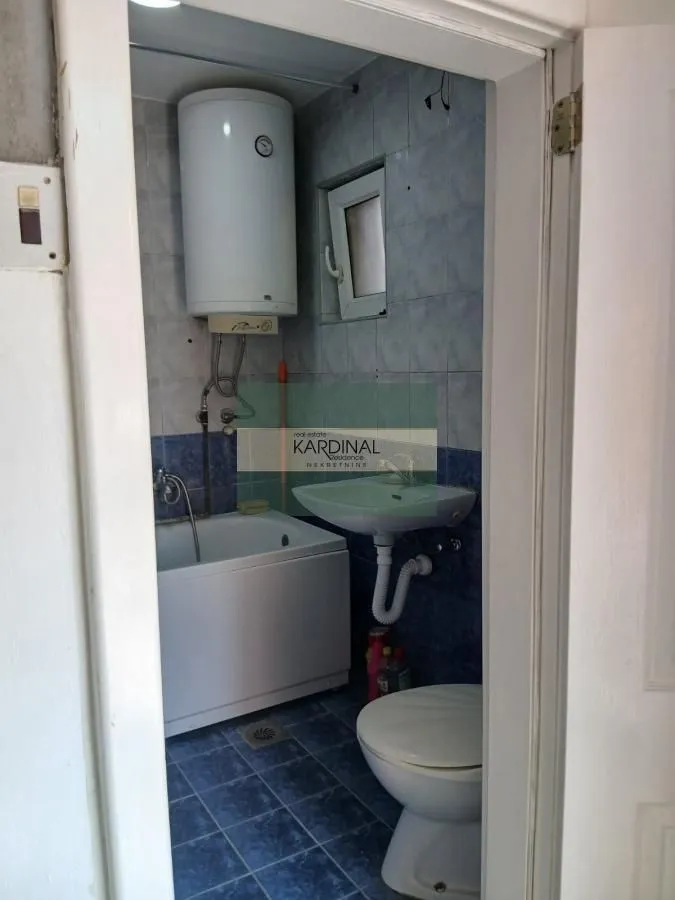 Izdavanje, kuća, 50m², Tabane, Jagodina