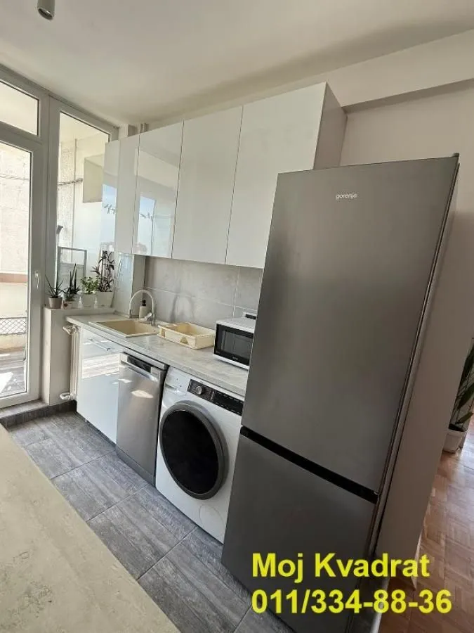 Prodaja, dvosoban stan, 62m², Zemun Sve Podlokacije, Beograd