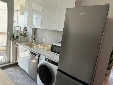 Sale, two bedroom apartment, 62m², Zemun Kalvarija, Zemun Sve Podlokacije - image 3