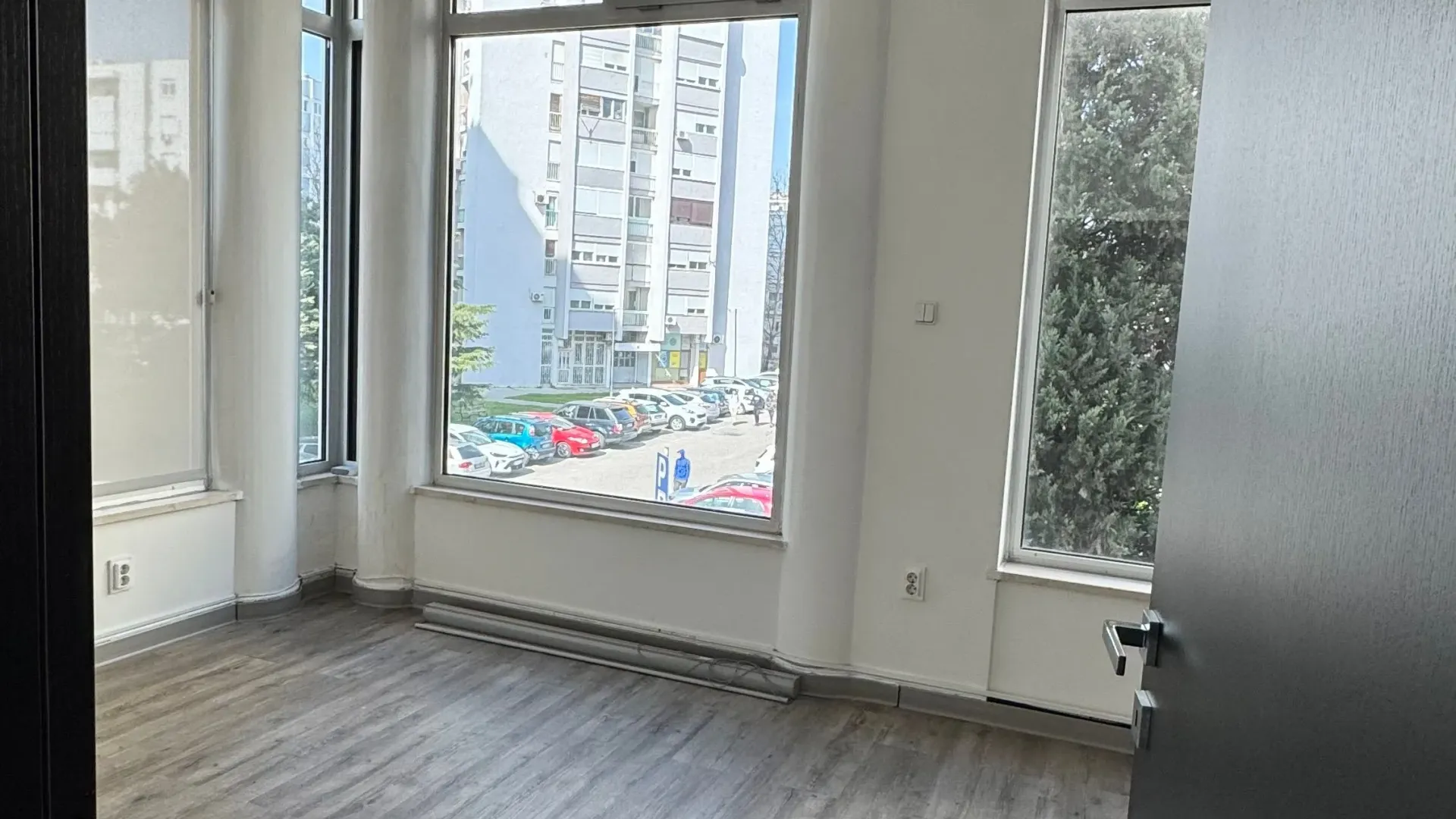 Rent, office space, 115m², Preko Morače, Podgorica