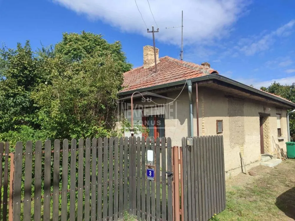 Sale, house, 163m², Železničko Naselje, Subotica