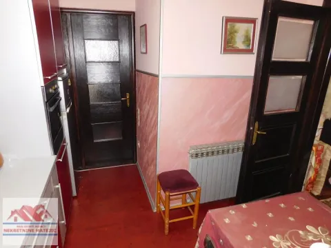 Sale, house, 300m², Kragujevac, Srbija - image 15