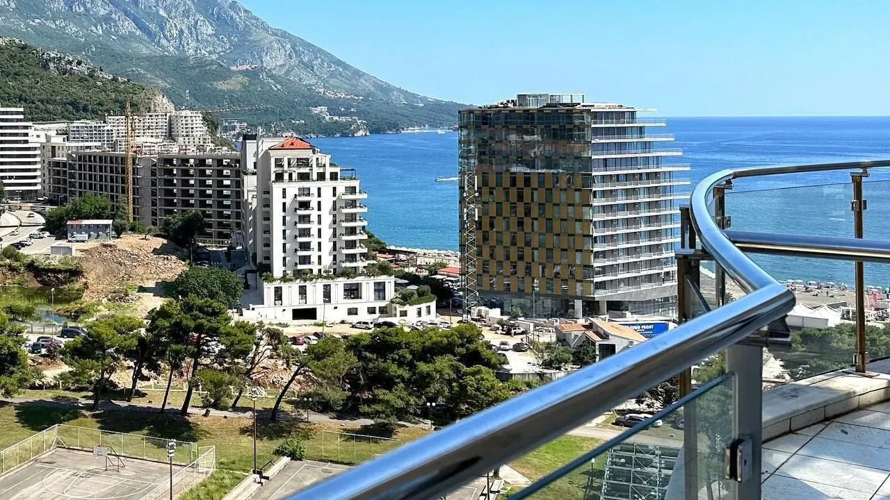 Prodaja, dvosoban stan, 95m², Bečići, Budva