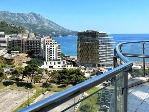 Sale, two bedroom apartment, 95m², Bečići, Budva - image 1