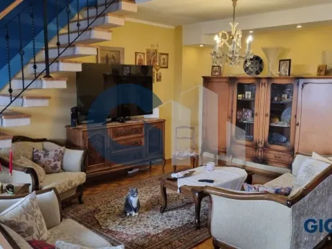 Prodaja, četvorosoban stan, 120m², Banjica, Voždovac Sve Podlokacije - image 2