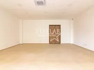 Izdavanje, poslovni prostor, 46m², Pobrežje, Podgorica - image 1