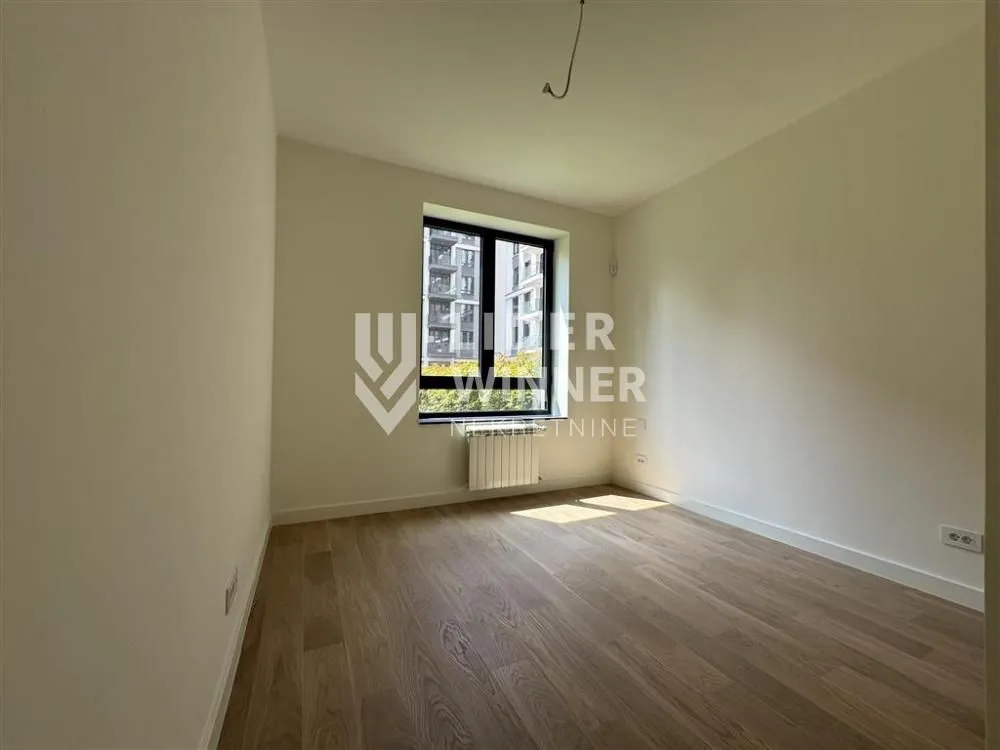 Sale, three bedroom apartment, 79m², Savski Venac, Beograd