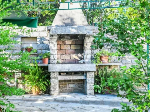 Prodaja, kuća, 650m², Kotor, Crna Gora - image 2