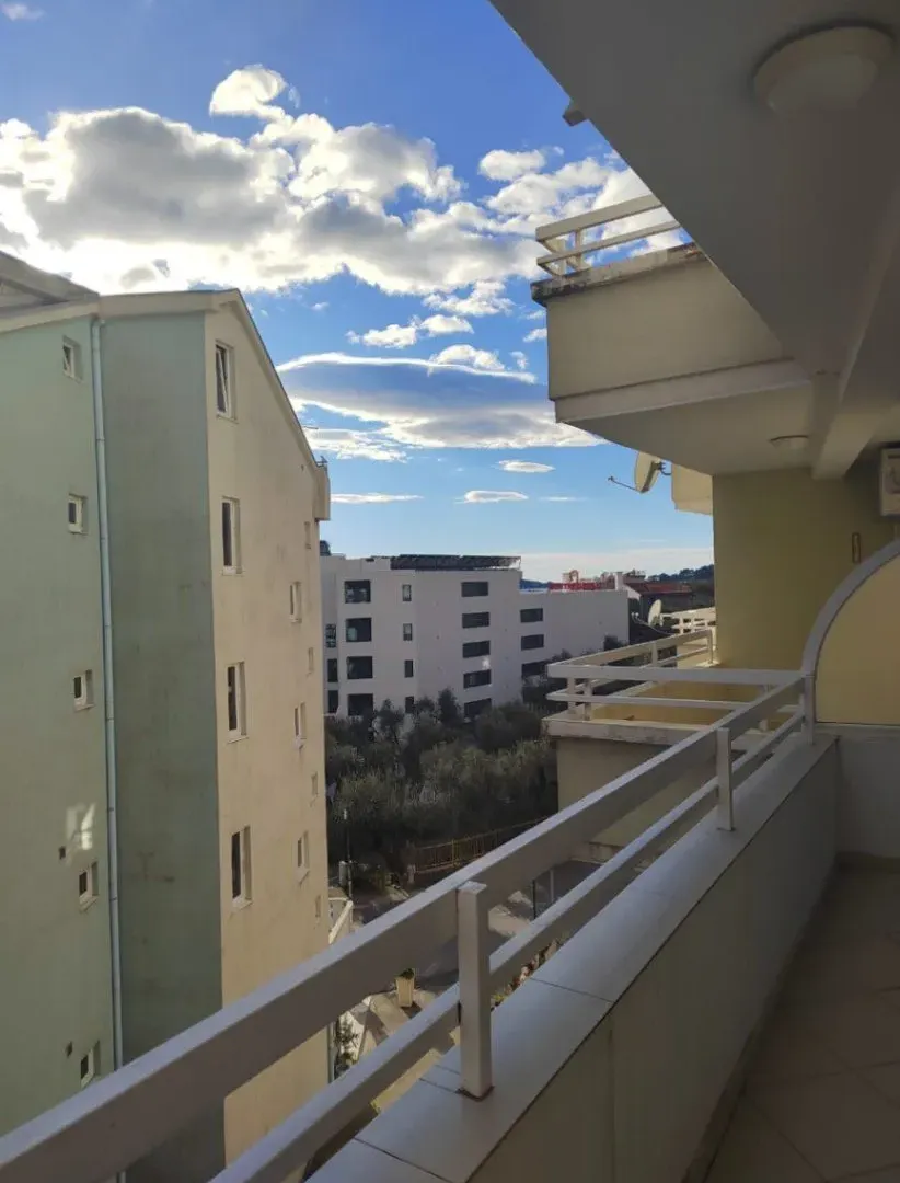 Sale, two bedroom apartment, 65m², Rafailovići, Budva