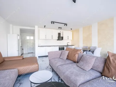 Sale, house, 100m², Đuraševići, Tivat - image 7