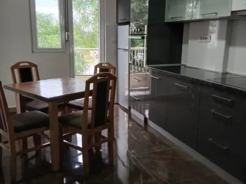 Izdavanje, dvosoban stan, 58m², Vašarište, Jagodina - image 17