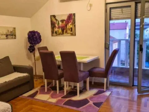 Prodaja, jednosoban stan, 45m², Stari Aerodrom, Podgorica - image 7