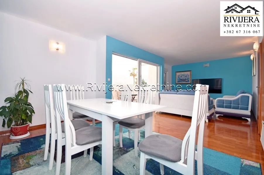 Prodaja, kuća, 285m², Đenovići, Herceg Novi