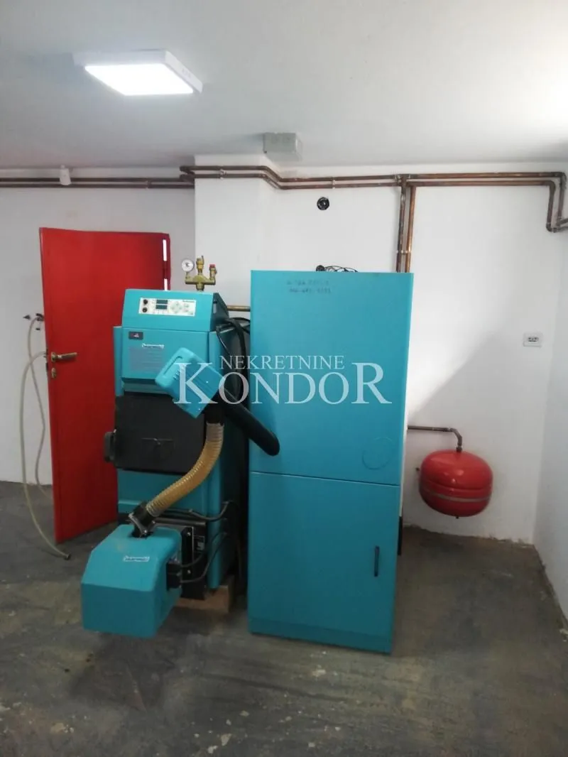Rent, office space, 350m², Altina, Beograd