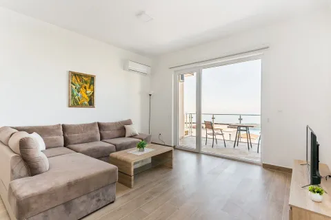 Sale, three bedroom apartment, 77m², Seoce, Budva - image 14