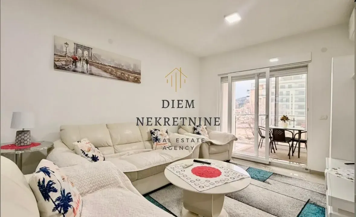 Rent, one bedroom apartment, 59m², Šušanj, Bar