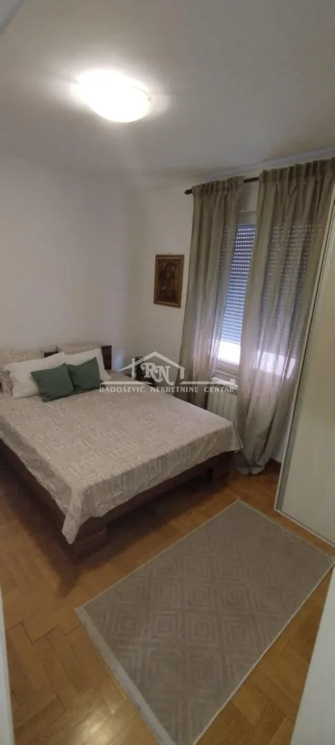 Rent, one bedroom apartment, 45m², Južni Bulevar, Vračar Sve Podlokacije